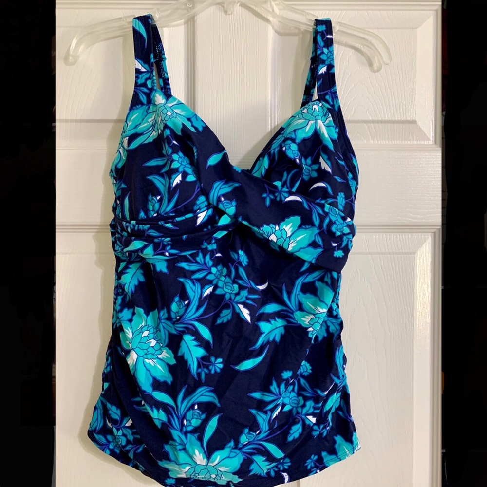 Lands’ End Tankini Top